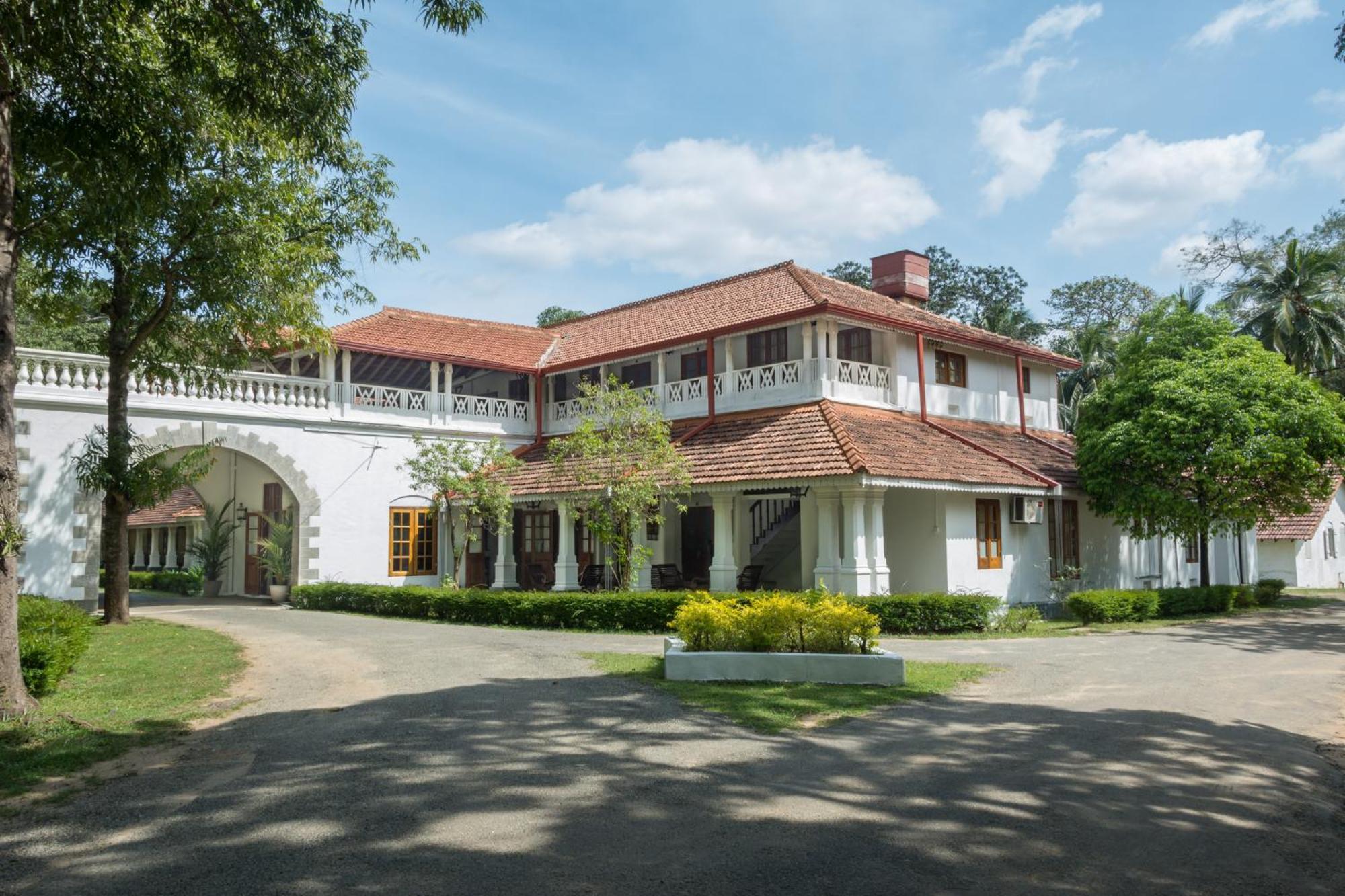 The Sanctuary At Tissawewa Hotell Anuradhapura Exteriör bild
